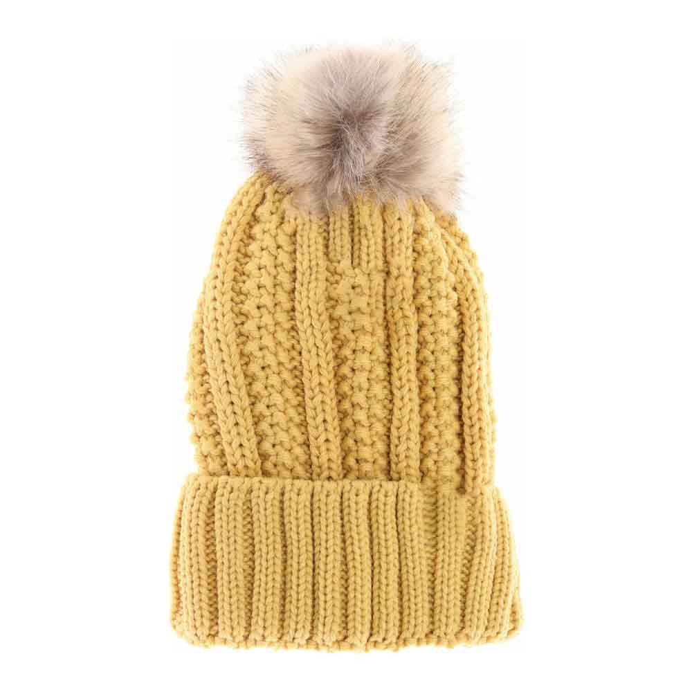 Gorro C.C. con pompón de piel y forro polar