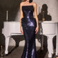 Vestido de noche moderno y ceñido Ladivine J905 sin tirantes con lentejuelas y transparencia lateral
