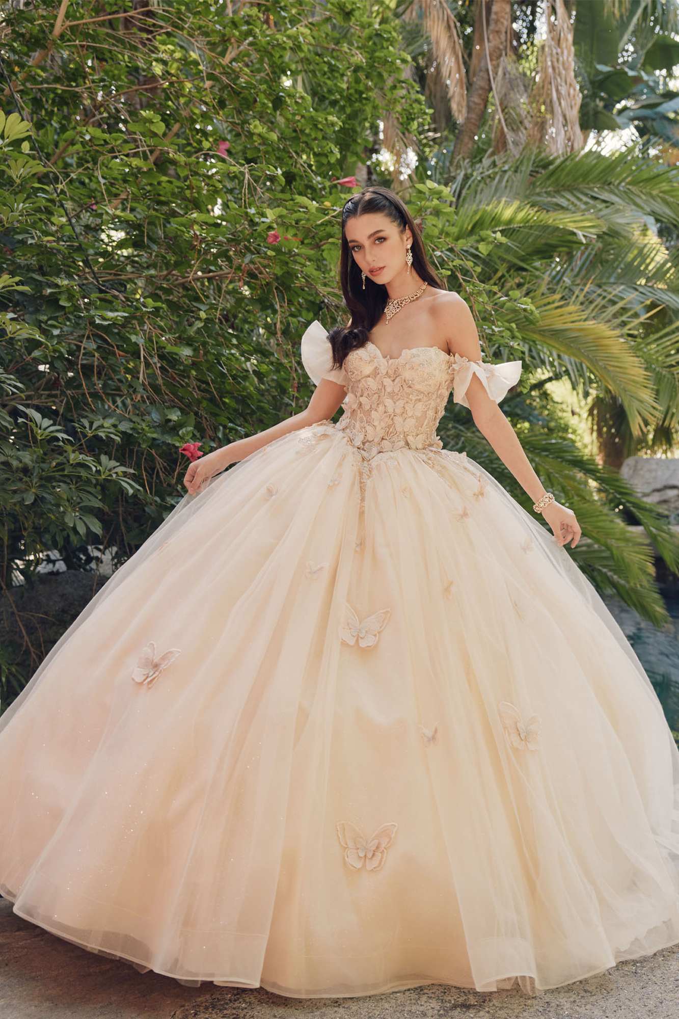 Vestido de quinceañera abullonado con hombros descubiertos estilo A-Line Juliet JT1448J