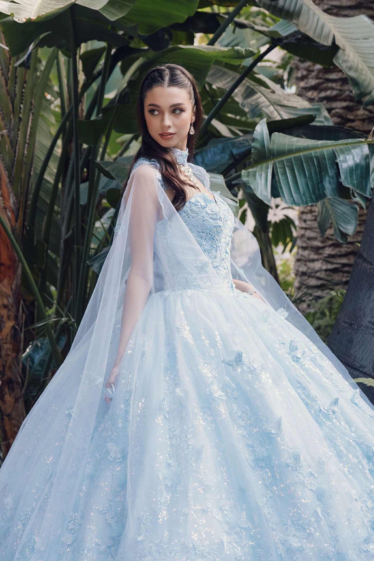 Vestido de Quinceañera Juliet JT1449J Estraple Abullonado con Escote Corazón Incluye Capa