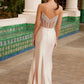 Vestido sin tirantes Nox Anabel K1520 con cintura deshuesada transparente y cadera fruncida