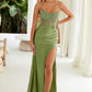 Vestido sin tirantes Nox Anabel K1520 con cintura deshuesada transparente y cadera fruncida