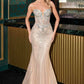 Vestido de noche Ladivine KV1129 sin tirantes con escote corazón y pedrería lineal de cristal