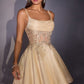 Vestido de bienvenida Ladivine KV1152 ajustado y con vuelo, de brillo reluciente