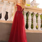 Nox Anabel L1362 Vestido de tul largo con sobrefalda, hombros descubiertos y apliques