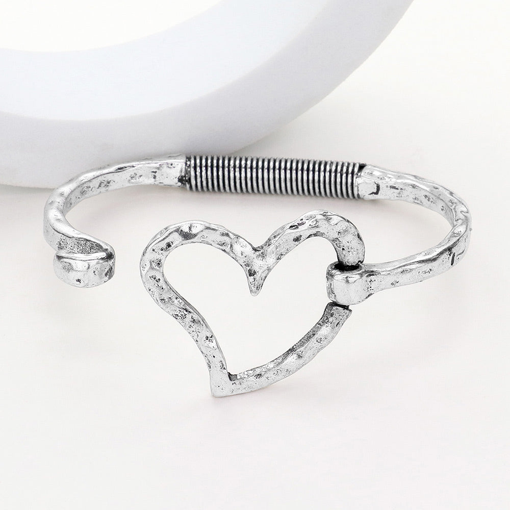 Women's Hammered Metal Heart Hook Bracelet
