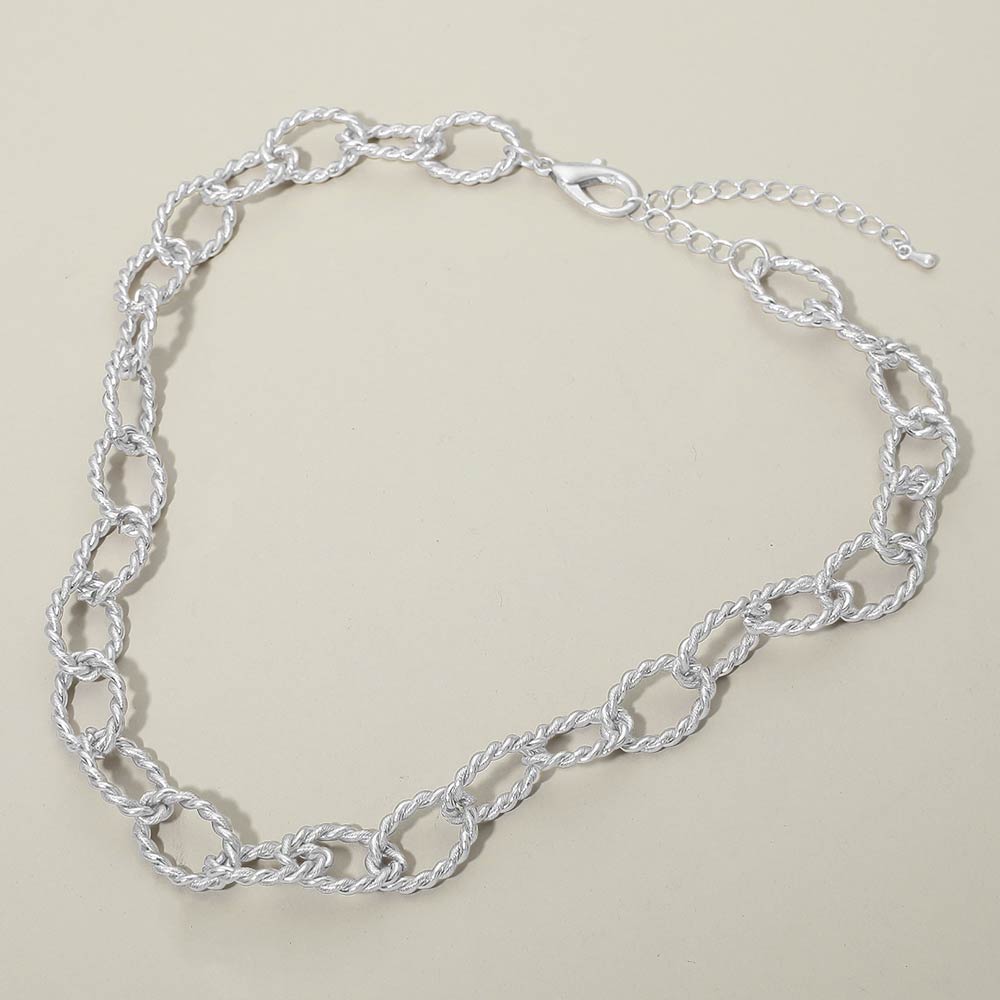 Twisted Metal Oval Link Chain Necklace