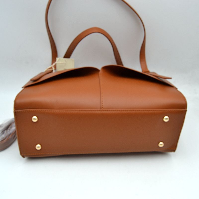 Geometric Envelope Flap Multi-Compartment Tote Bag with Long Shoulder Straps