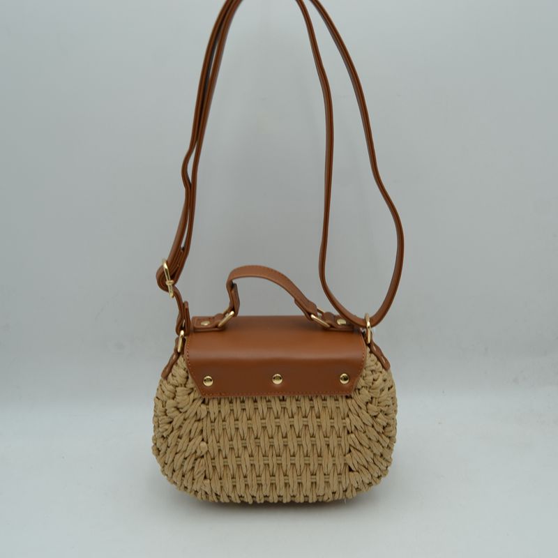 Chic Straw Woven Saddle Bag with Flap & Crossbody Strap