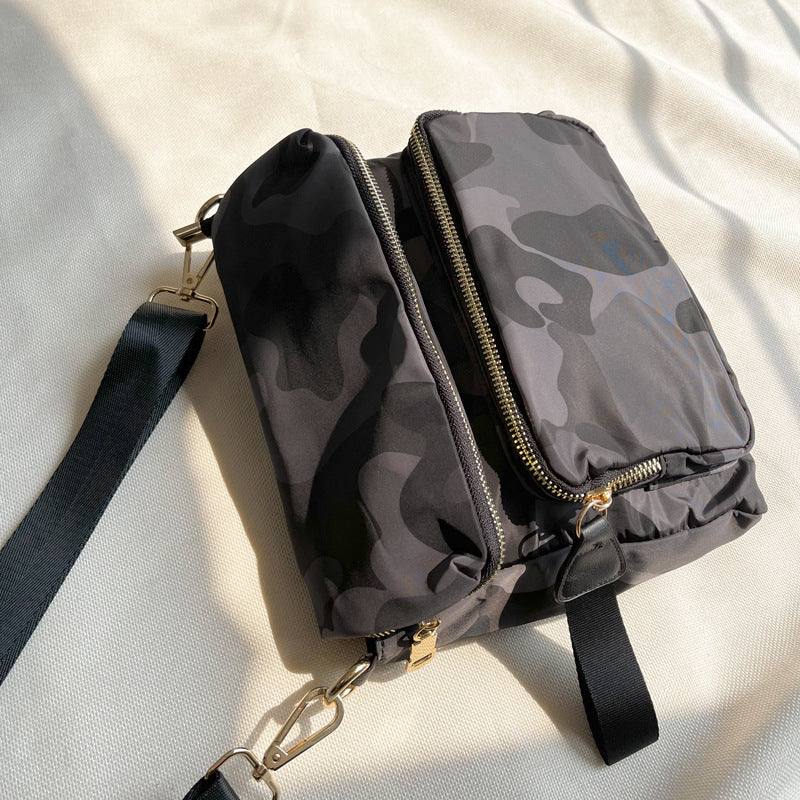 Women's Korean Style Flap Nylon Cloth Lightweight Crossbody Bags