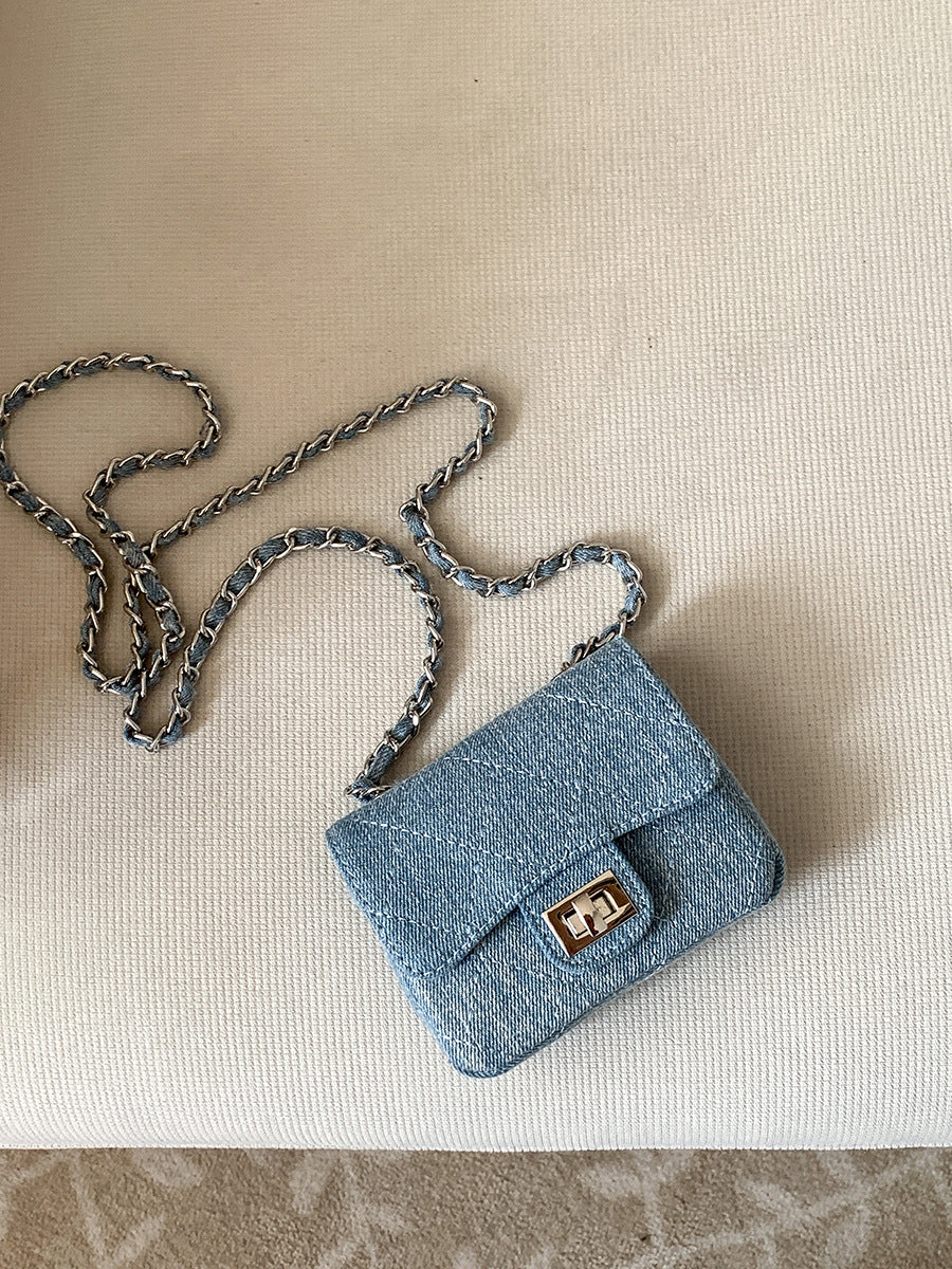 Women's Flip Chain Diamond Pattern Advanced Embroidery Thread Crossbody Bags