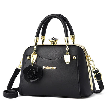Women's Best-selling Shell Steel Frame Trendy Clip Shoulder Bags