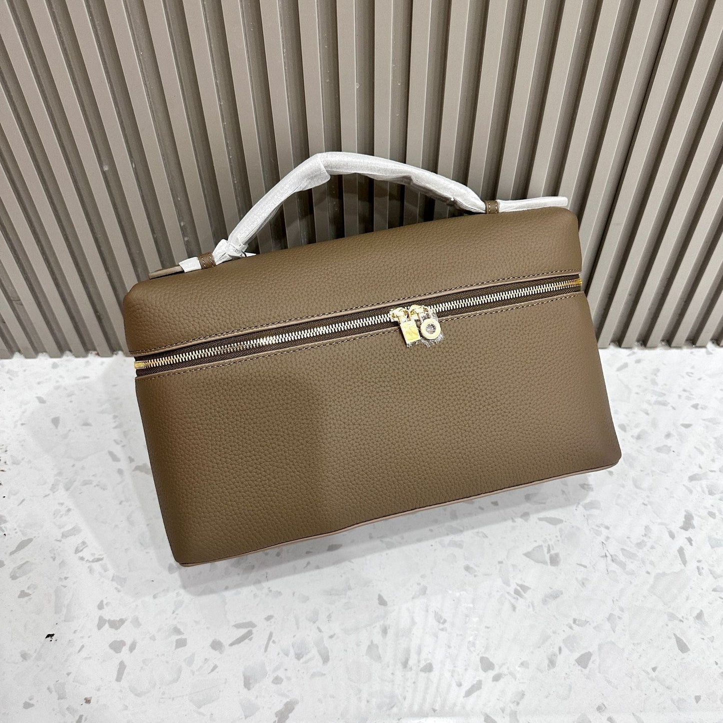 Women's Cowhide Lunch Box Fashion One High Shoulder Bags