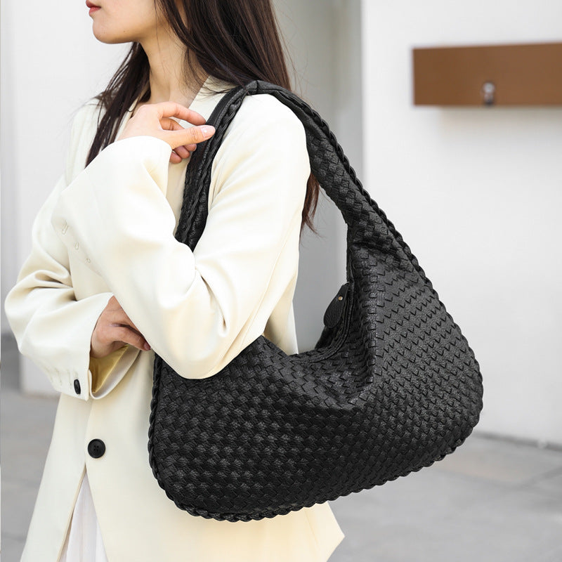 Women's French Hand-woven Underarm Niche Texture Portable Shoulder Bags