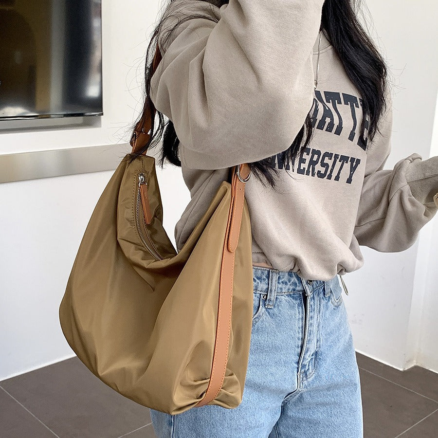 Style Large Capacity Niche Design College Shoulder Bags