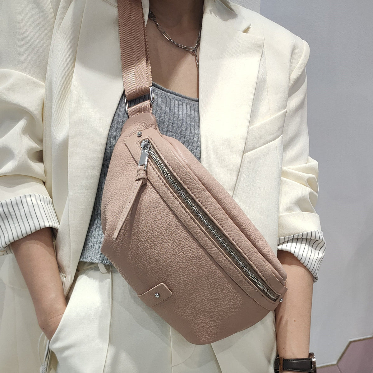 Fashion First Layer Cowhide Soft Leather Waist Packs