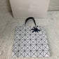 Women's Original Stitching Diamond Pattern Metal Polarized Shoulder Bags