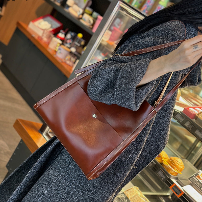 Women's Large Capacity Commuter Leather Versatile Cowhide Shoulder Bags