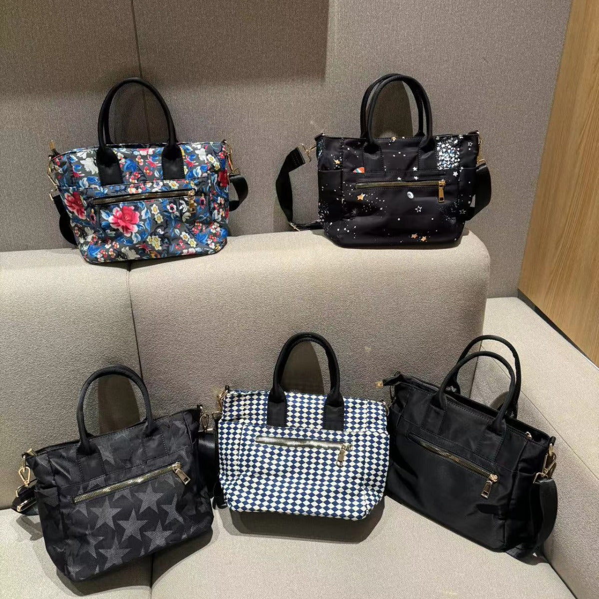 Waterproof Lightweight Nylon Cloth Versatile Simple Crossbody Bags