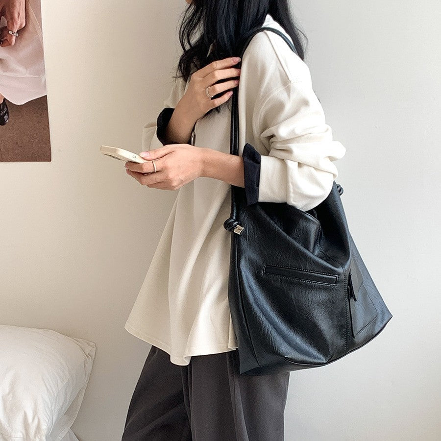 Women's Style Retro Relaxed Feeling Large Capacity Soft Tote Bags