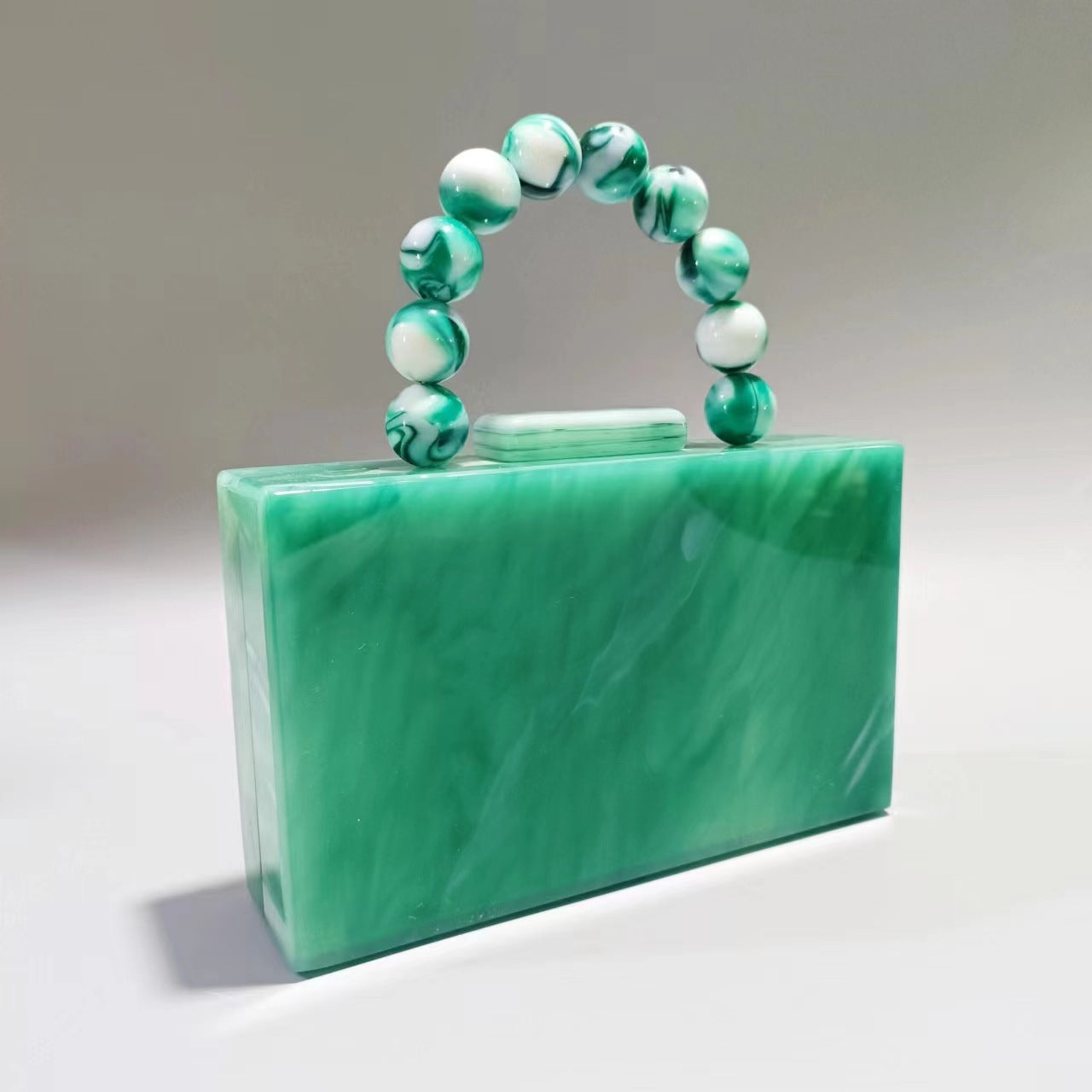 Women's Elegant Pearlescent Acrylic Beaded Wrist Hand-held Evening Bags