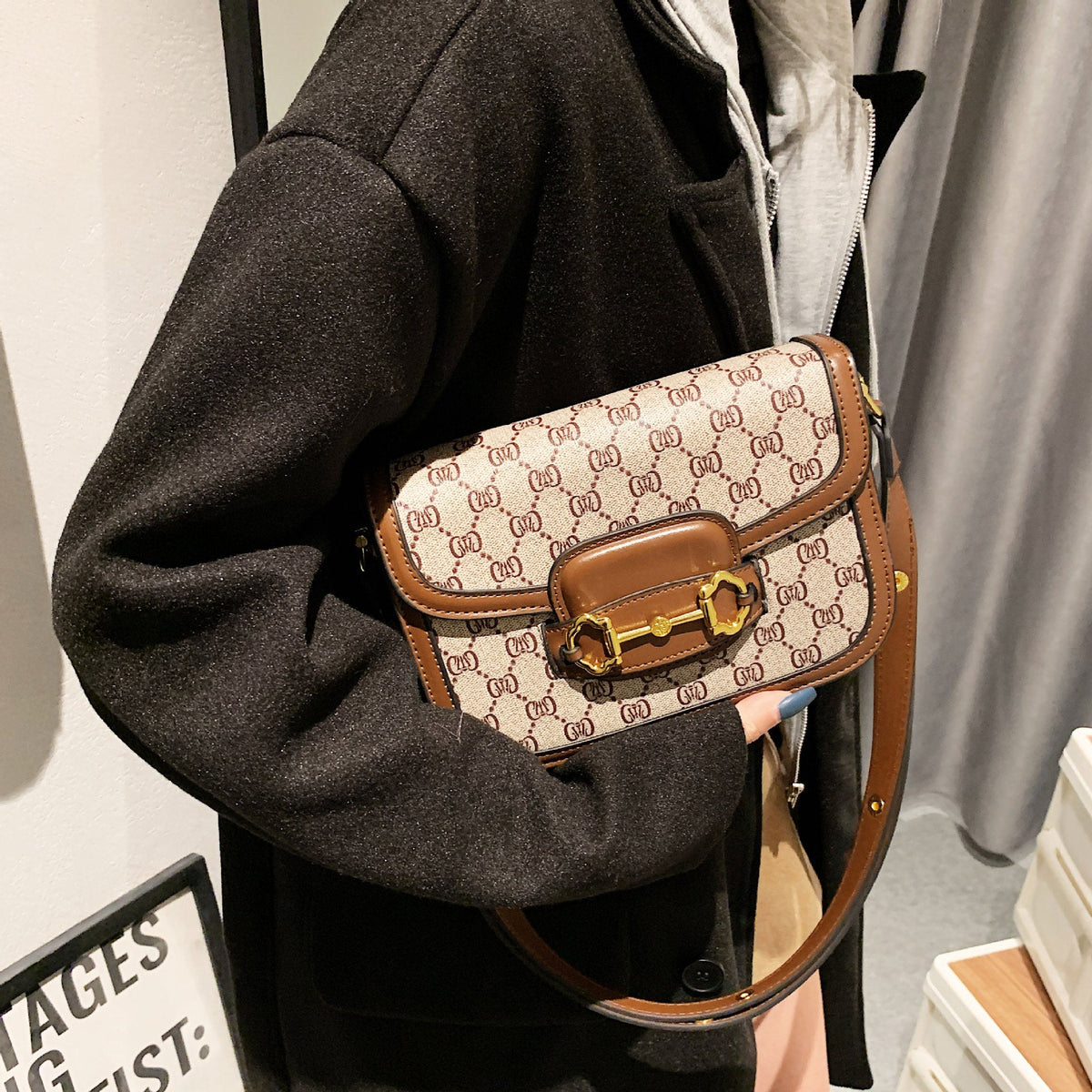 Women's High-grade Fashion Retro Printed Saddle Crossbody Bags