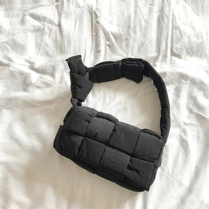 Sponge Down Woven Pillow Design High-grade Crossbody Bags