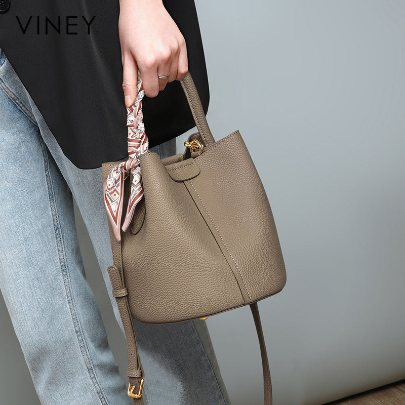 Women's Cool Charming Glamorous High-grade Leather Crossbody Bags