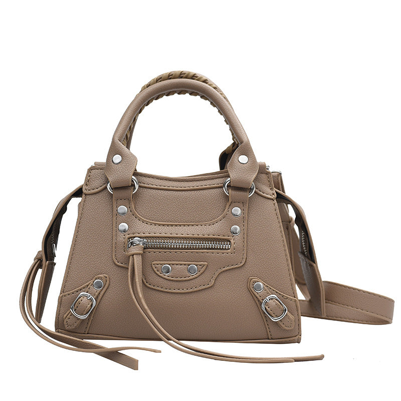 Women's Fashion Retro High Sense Black Commuter Crossbody Bags