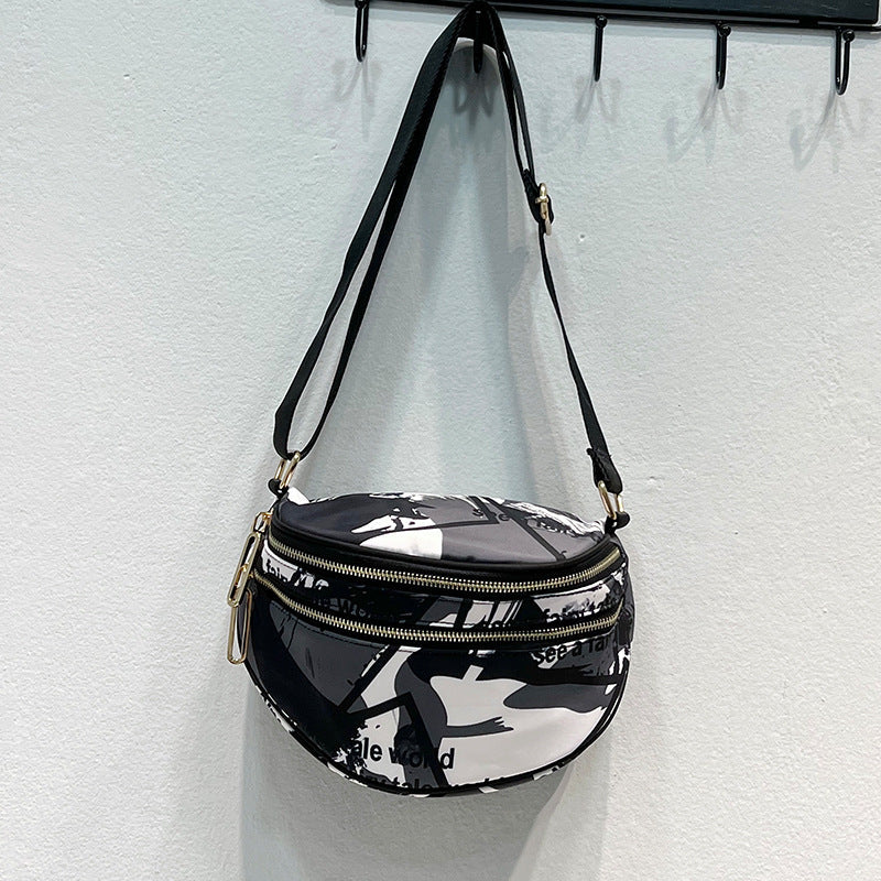 Women's Style Saddle Personality Simple Commuter Retro Bags
