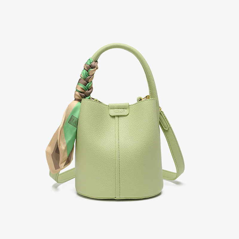 Women's Large Capacity Genuine Leather Commute Senior Bucket Bags
