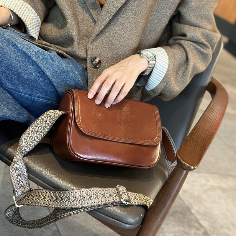Women's Cowhide Advanced Texture Trendy Leather Packet Shoulder Bags
