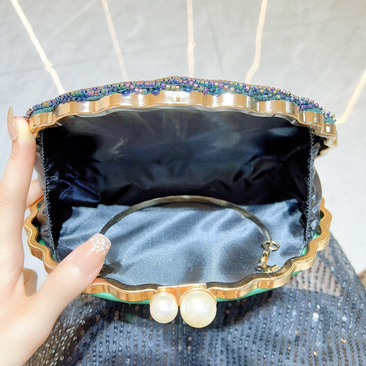 Vintage Beaded Embroidered Wear Portable Cheongsam Bucket Bags