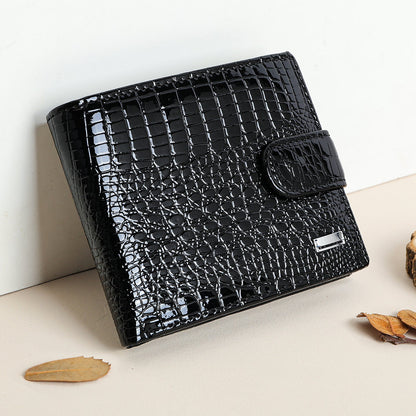 Women's Short Chic Large Capacity High-grade Patent Ladies Wallets