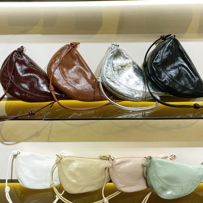 Women's Genuine Leather First Layer Oil Wax Cowhide Saddle Shoulder Bags