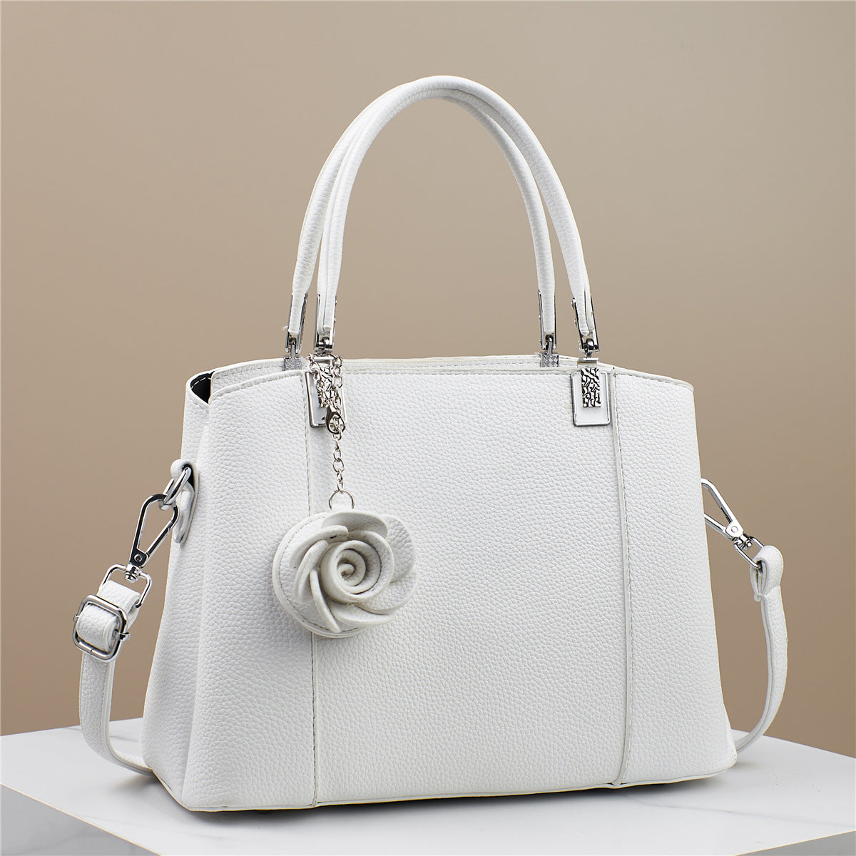 Women's Classic Innovative Korean Fashion Versatile Shoulder Bags