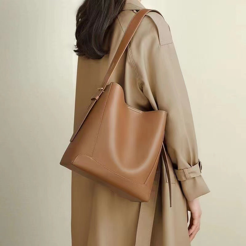 Elegant Women's High-grade Soft Leather Versatile Shoulder Bags