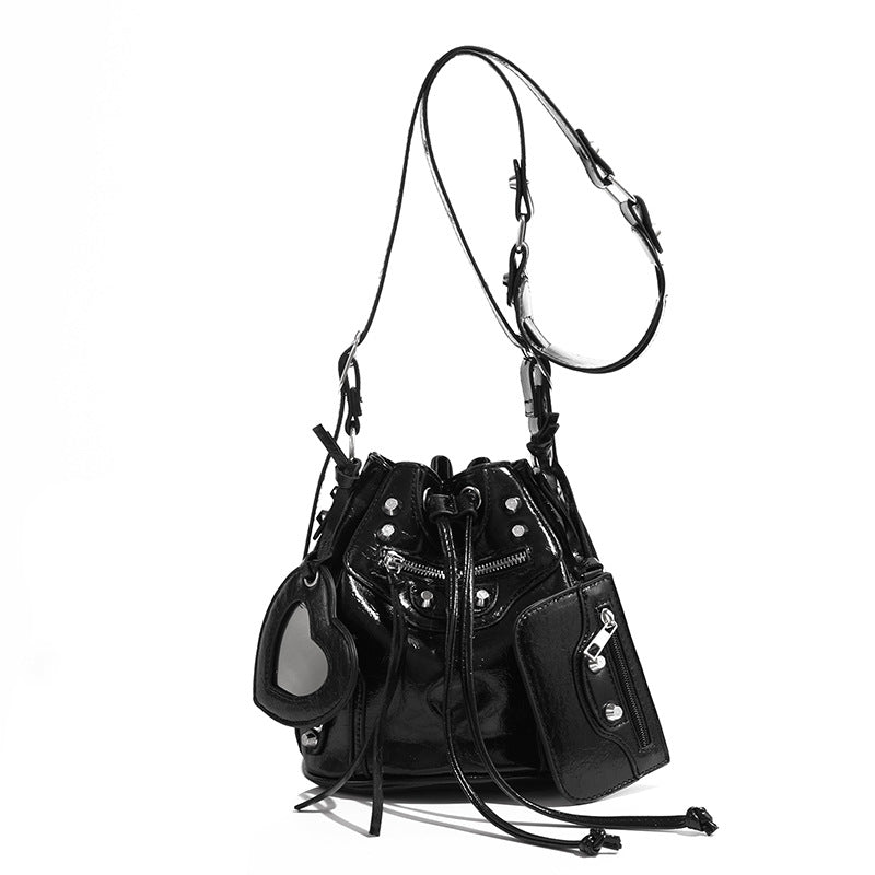 Women's Fashion Rivet Motorcycle High-grade Leisure Commute Crossbody Bags
