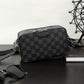 Men's Fashion Trendy Plaid Out Of The Men's Messenger Bags