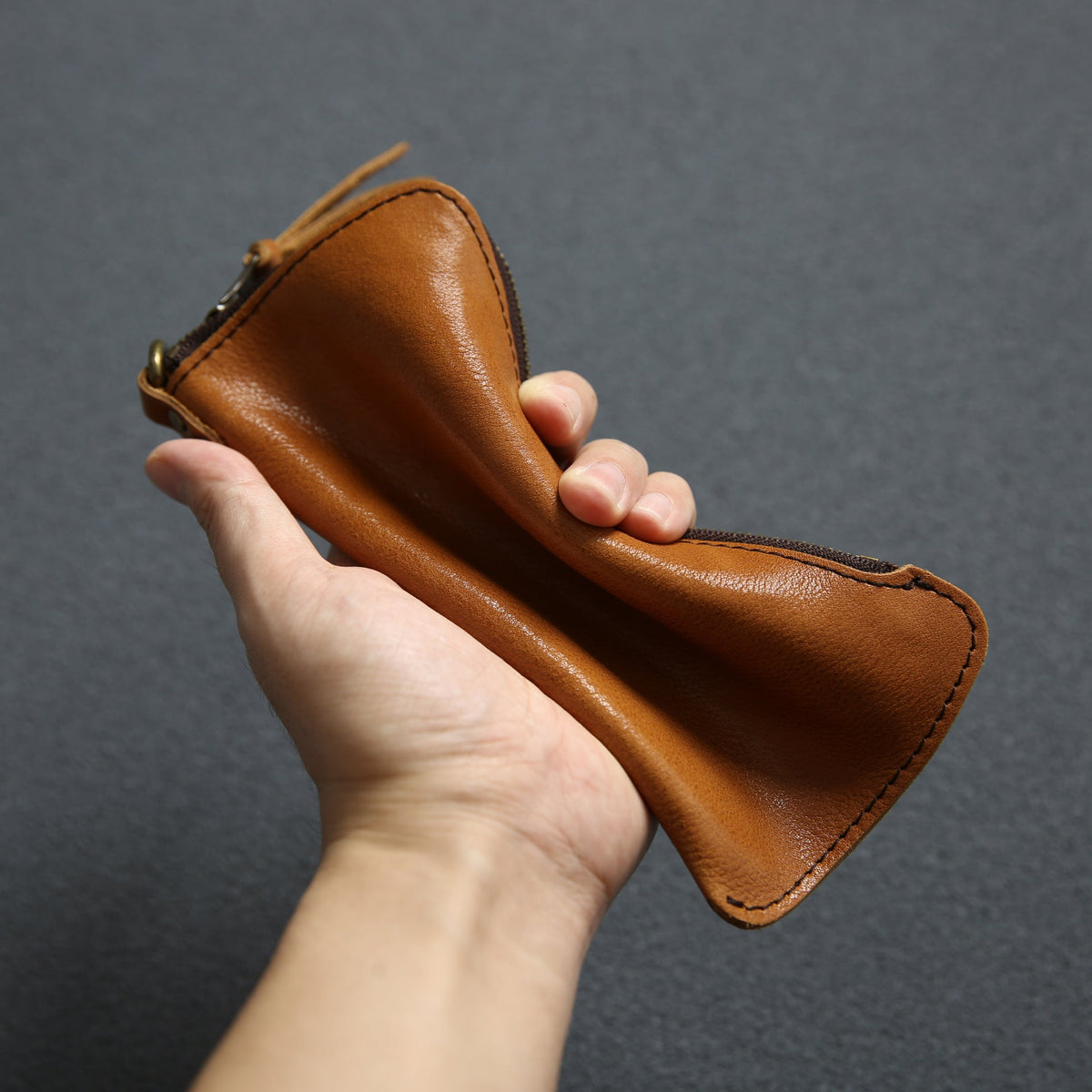 Men's Long Genuine Leather First Layer Zipper Men's Wallets