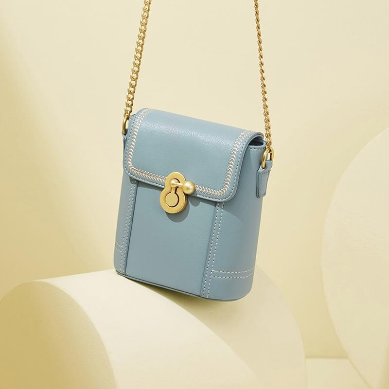 Women's Light Luxury Popular Spring Design High-grade Shoulder Bags