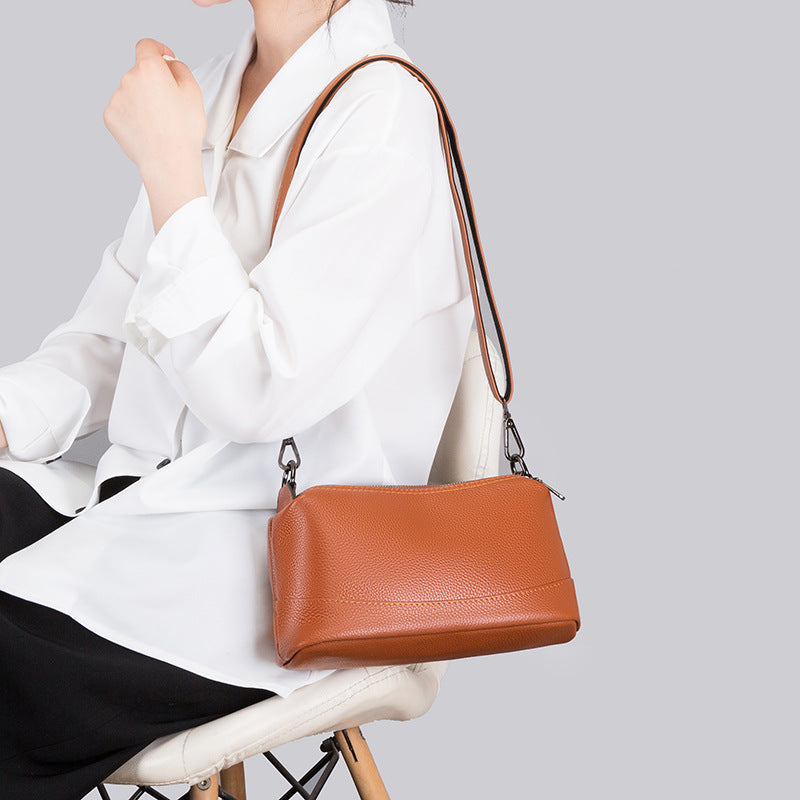 Women's First Layer Cowhide Soft Leather Zipper Light Luxury Shoulder Bags