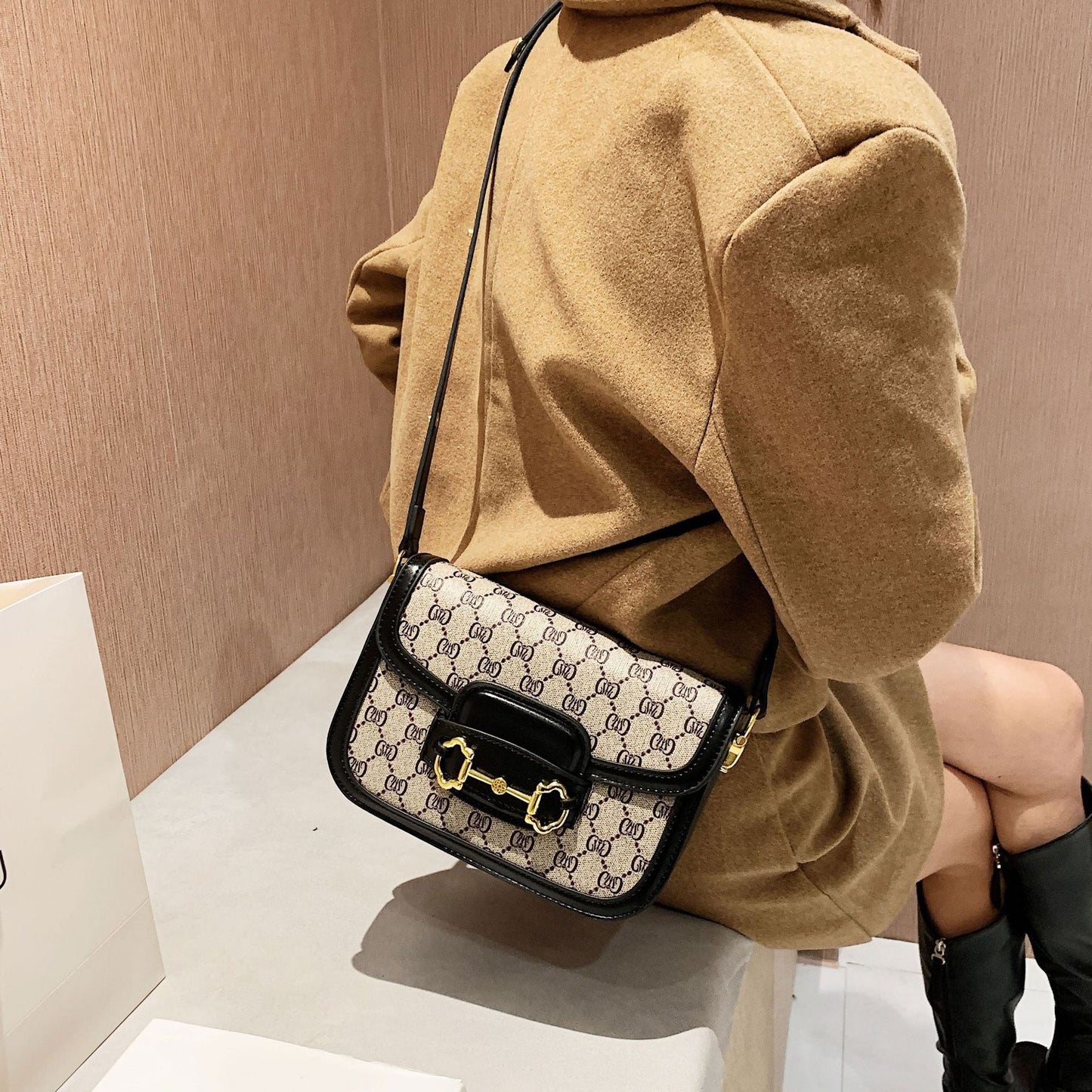 Women's High-grade Fashion Retro Printed Saddle Crossbody Bags