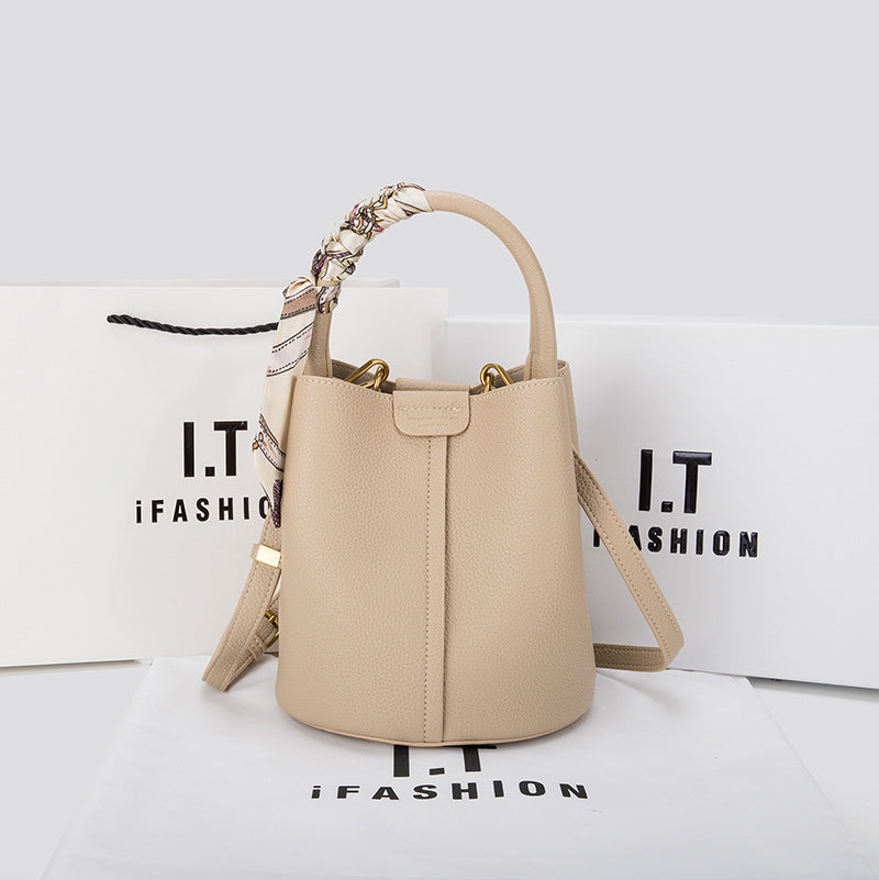 Women's High-grade Large Capacity Vegetable Basket Handbags