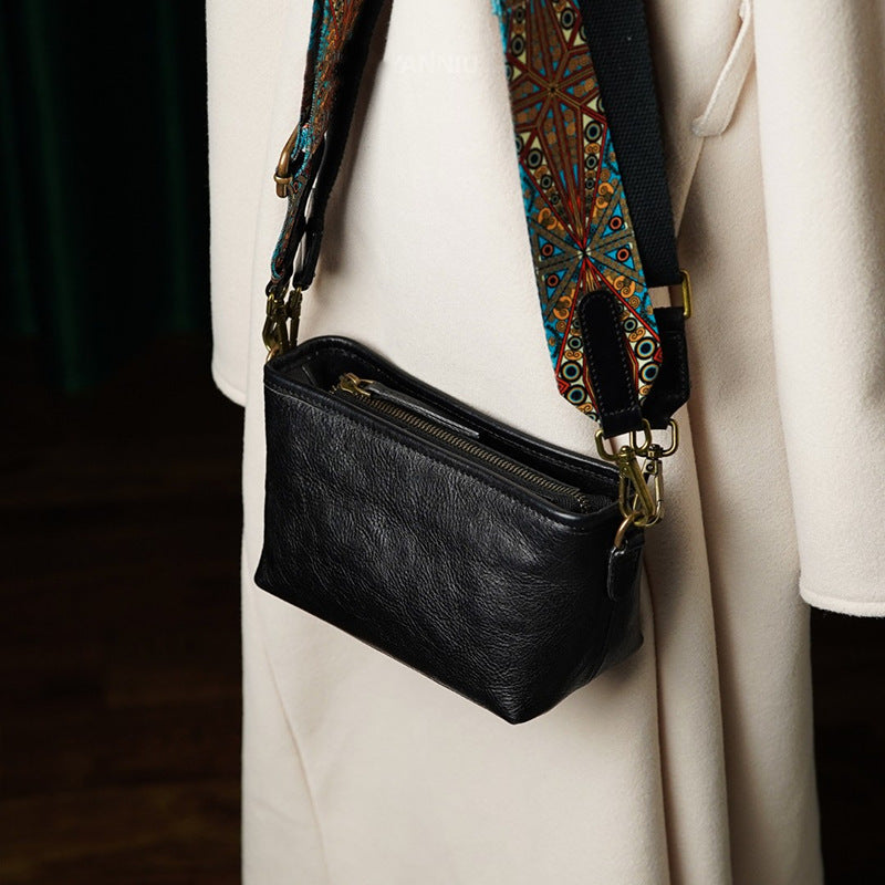Women's Leather First Layer Cowhide Wide Strap Shoulder Bags