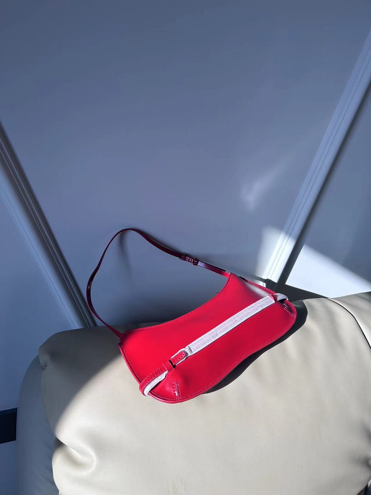 Design Cowhide Red Baguette Genuine Leather Handbags