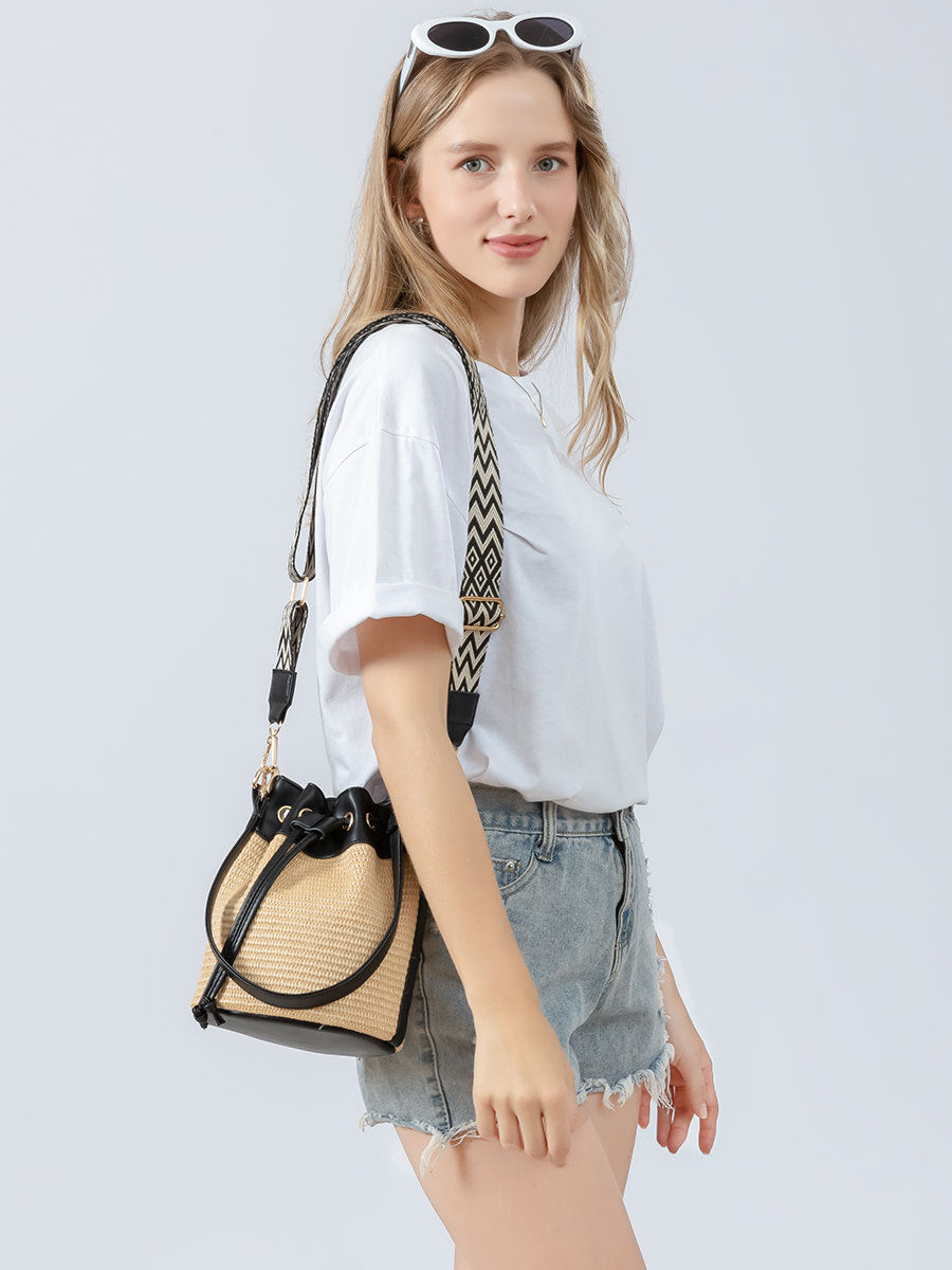 Women's Hand-woven Niche Straw Daily Commuter Portable Shoulder Bags