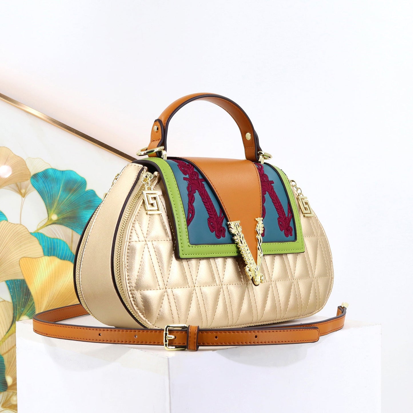 Women's Contrast Color Portable Light Luxury V Handbags