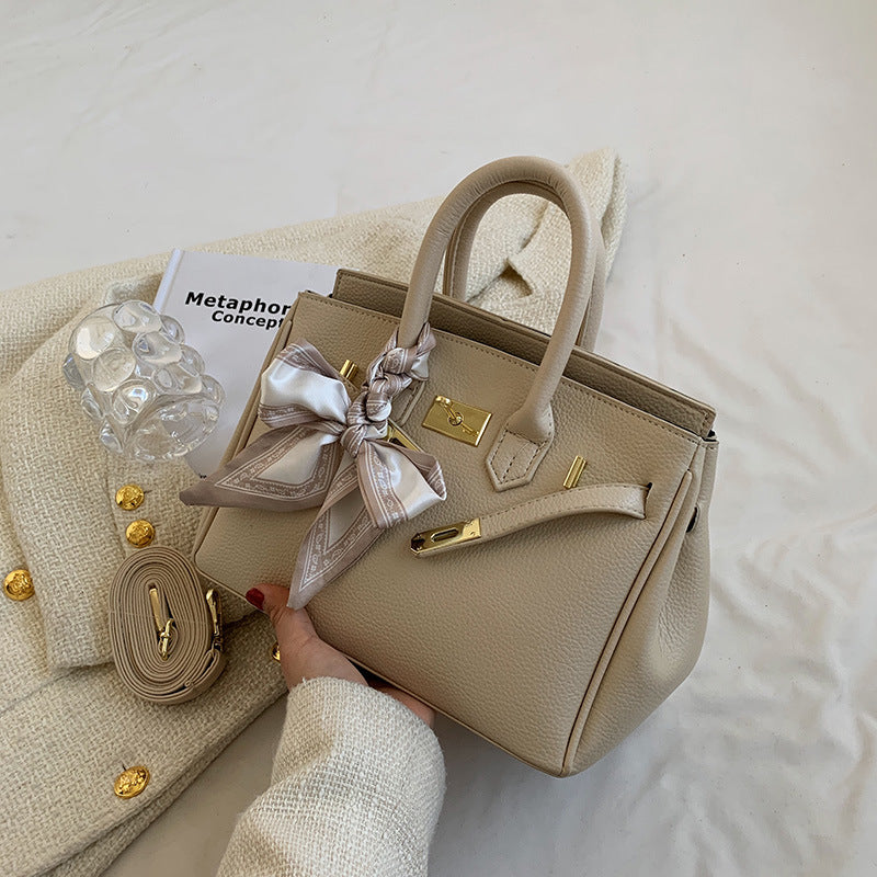 Women's High Sense Quality Fashion Western Style Shoulder Bags