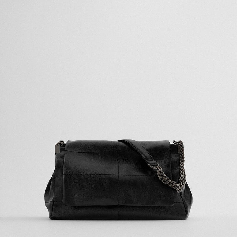 Women's Commuter Chain Black Rock Wind Flip Shoulder Bags